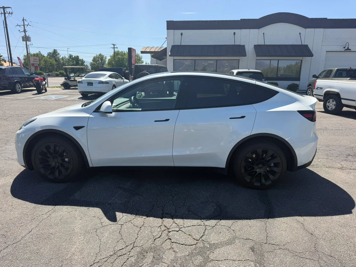tesla model y 2023 7SAYGDEE5PA044341 image tesla model y 2023 7SAYGDEE5PA044341 image